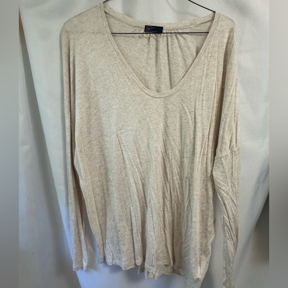 GAP Women's Beige Long Sleeve Tee